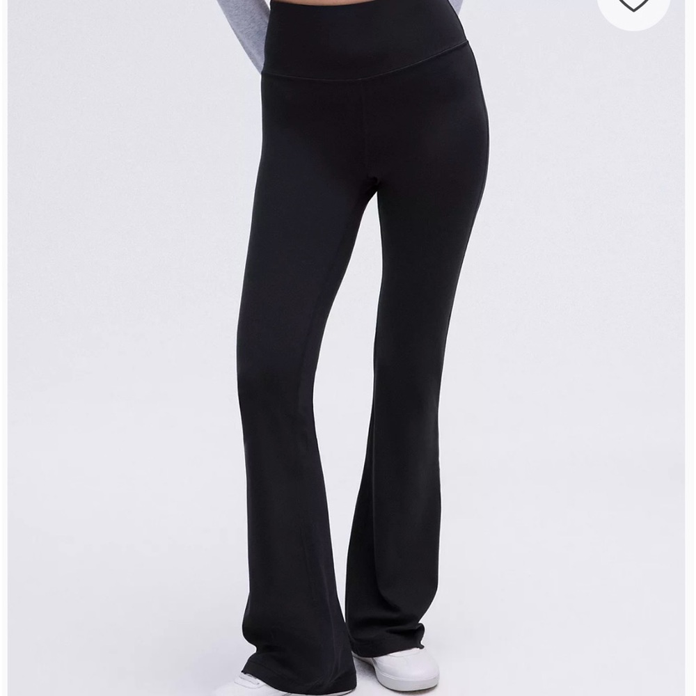 Lululemon Groove Nulu Super-High Flared Pant
